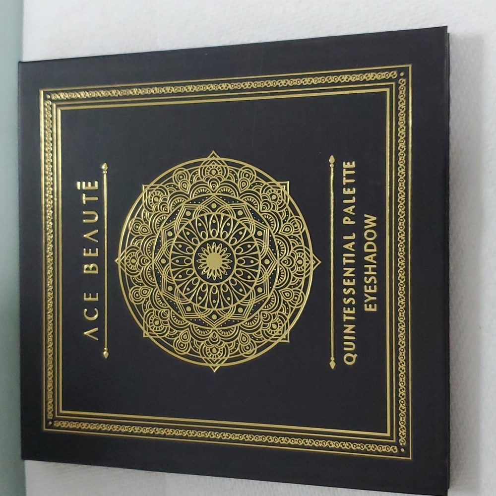 Ace beaute quintessential palette